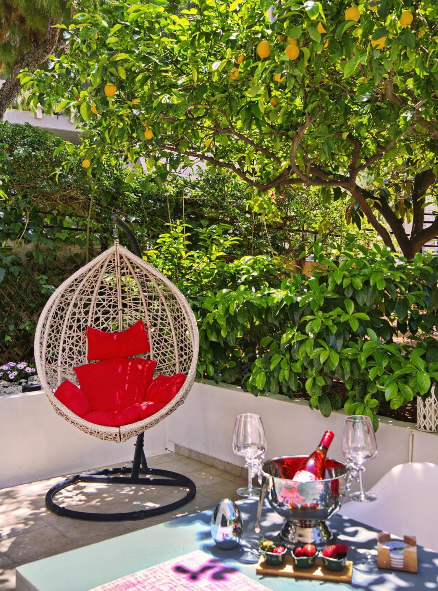 Five Seasons Alimos Apartment Athens